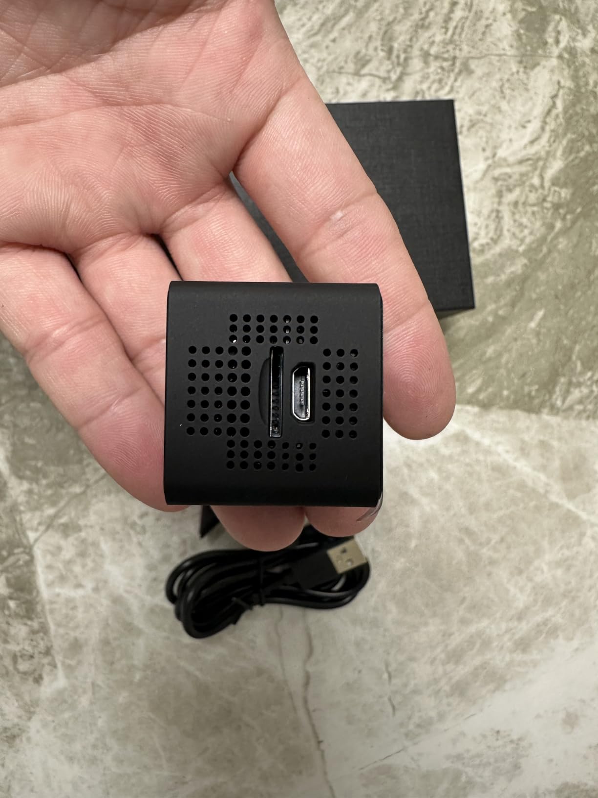 2K Hidden Cameras - Indoor Camer - Spy Cameras -Nanny Camera - WiFi Wireless Cam - HD Surveillance Cam - Home Camer for Pet/Baby - with Night Vision - Motion Detection Surveillance Cameras customer photo 1
