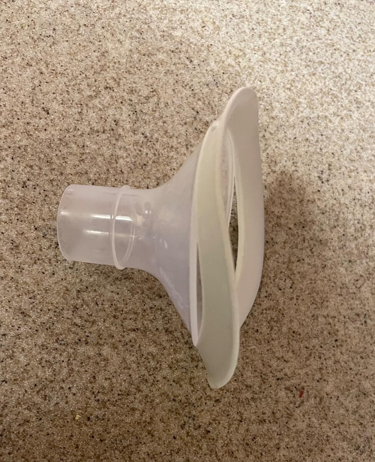 Medela Symphony Breast Pump Kit, Double Pumping System Includes Everything Needed to Start Pumping with Symphony, Made Without BPA customer photo 2