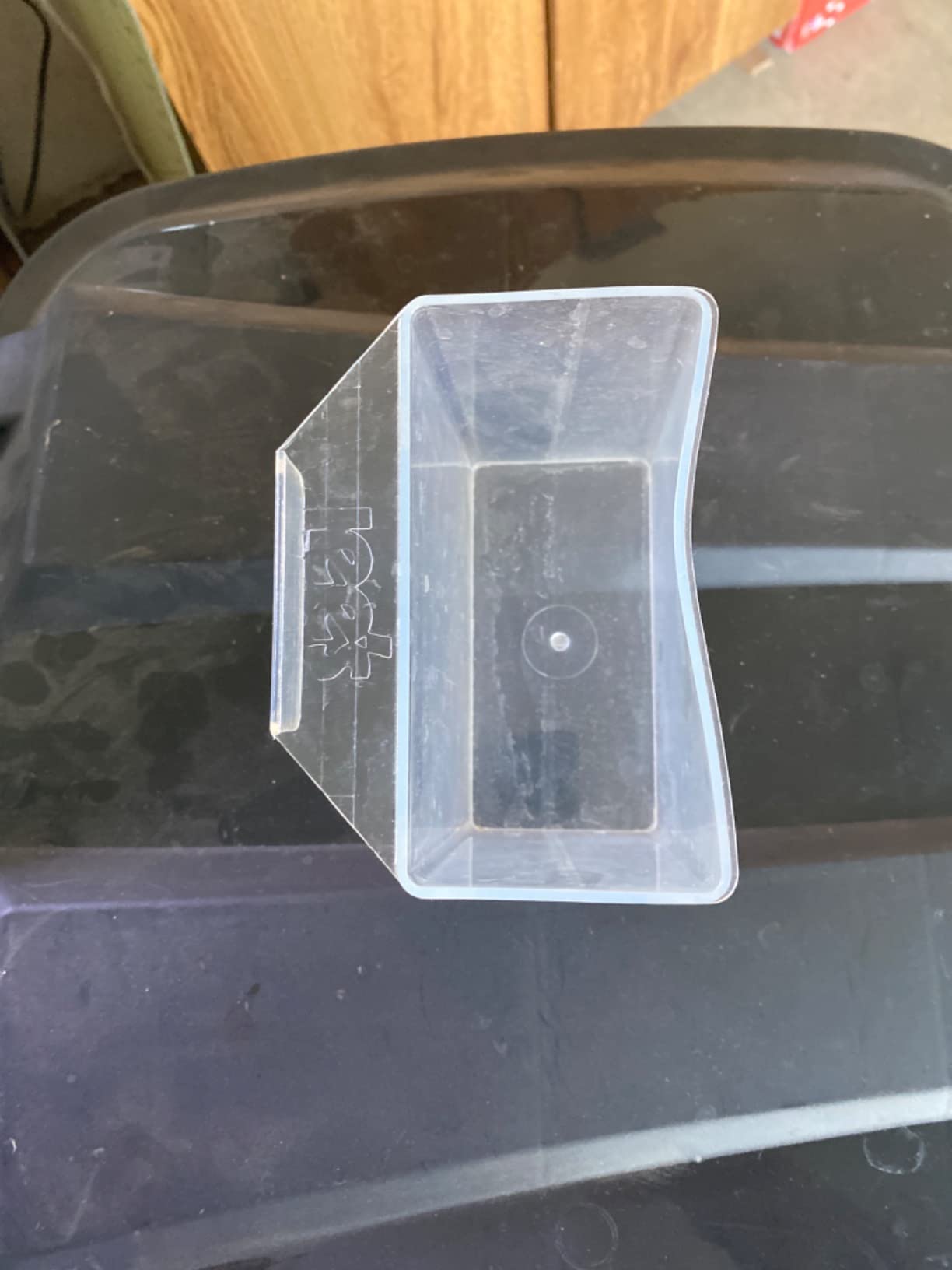 Lee's Pet Products ALE10516 Heavy Duty Specimen Container for Aquarium, Small customer photo 2