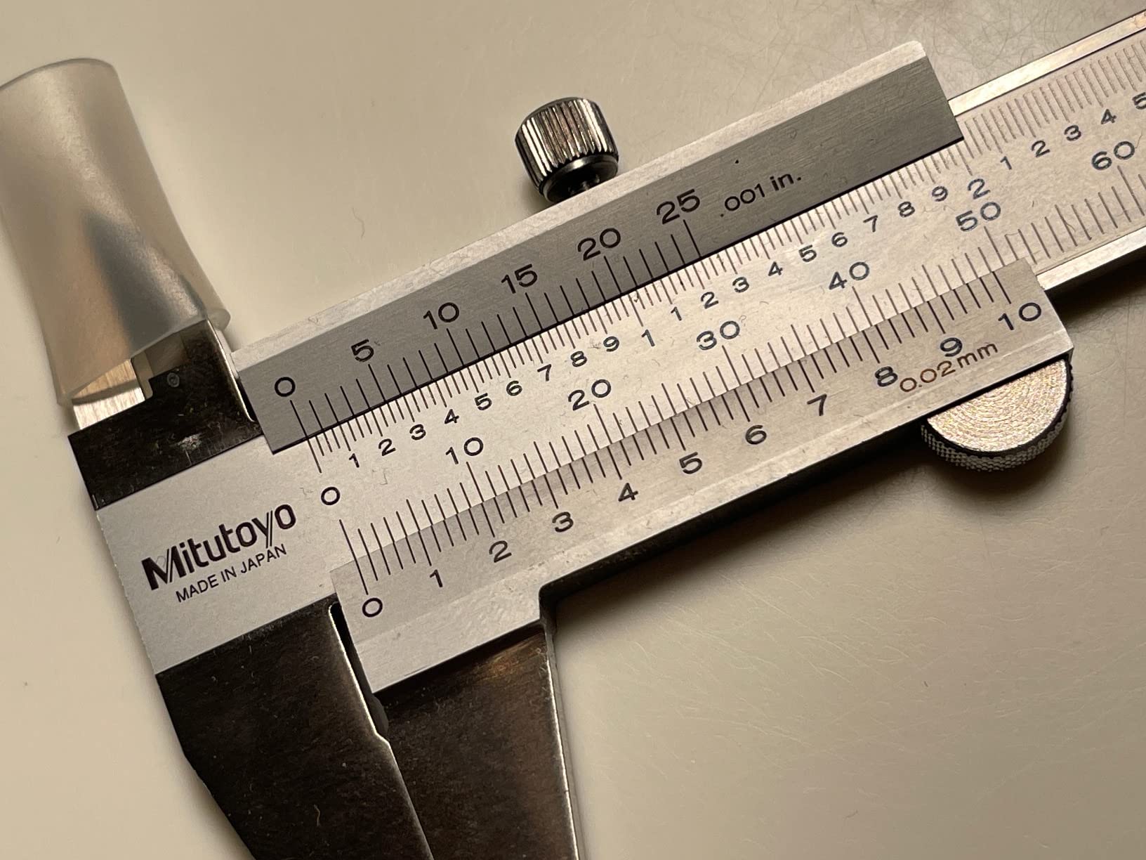 Mitutoyo 530-312 Vernier Caliper, 0-150mm Range, 0.02mm Resolution, +/-0.03mm Accuracy, 40mm Jaw, Stainless Steel Satin-Chrome Finish, Four-Way Measurement customer photo 1