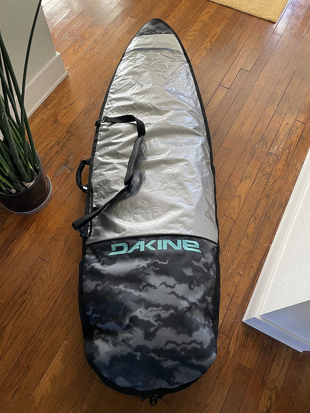 Dakine Unisex Daylight Surfboard Bag Thruster customer photo 2