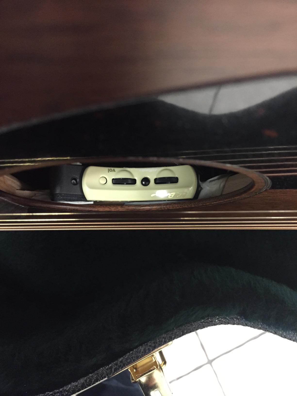 L.R. Baggs Anthem Acoustic Guitar Pickup and Microphone customer photo 2