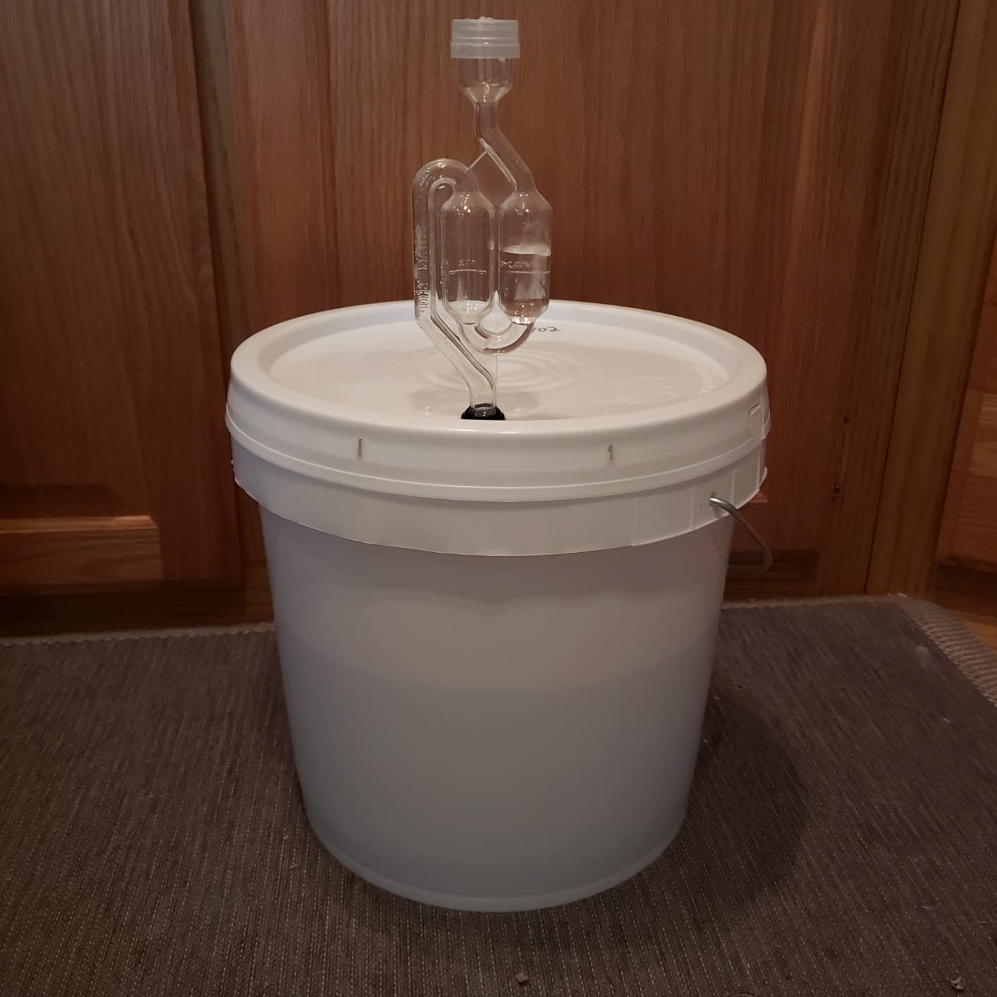 Fastrack 2 Gallon Fermenting Bucket with Lid - Food Grade Plastic Container customer photo 2