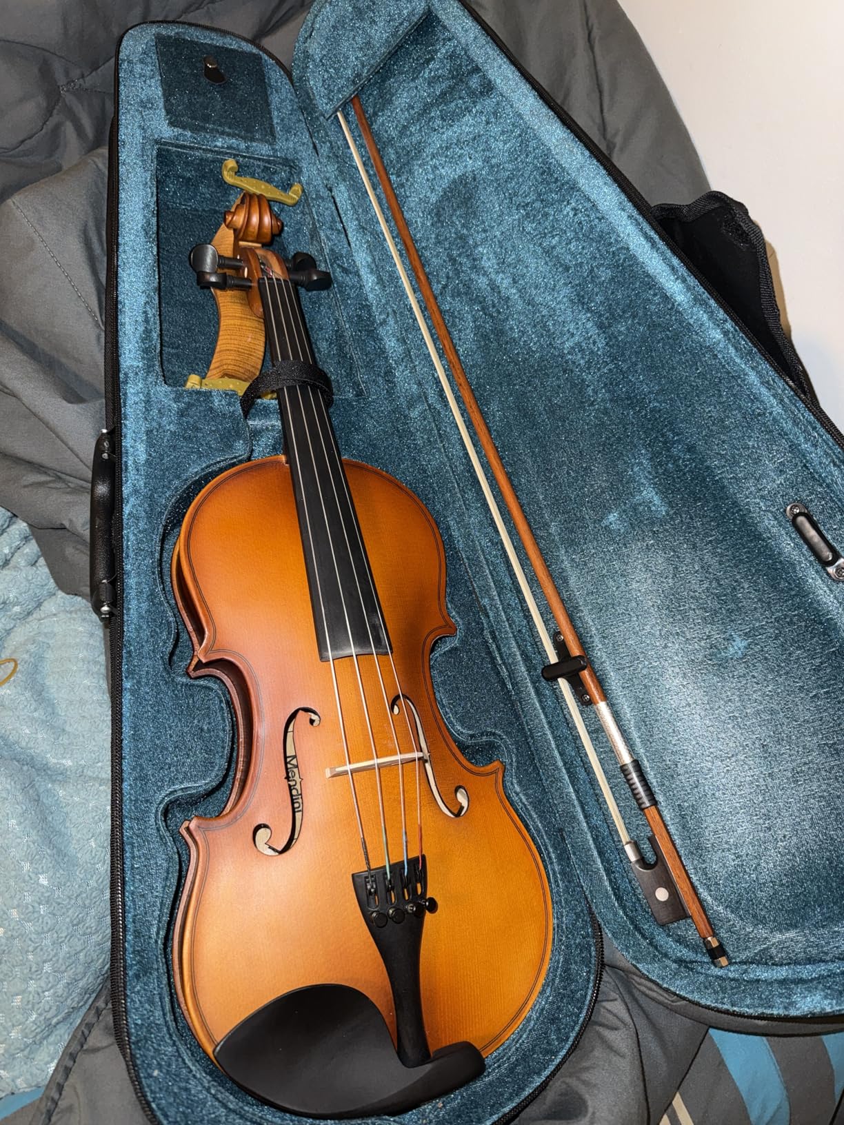 Mendini by Cecilio 15-Inch Solid Wood Viola Set for Beginners - Hand Carved Acoustic Viola Kit with Hard Case, Bow, Rosin, Bridge and Extra Strings (Natural Varnish) customer photo 1