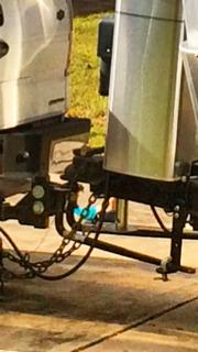 Fastway e2 2-Point Sway Control Round Bar Hitch, 94-00-0600, 6,000 Lbs Trailer Weight Rating, 600 Lbs Tongue Weight Rating, Weight Distribution Kit Includes Standard Hitch Shank, Ball NOT Included customer photo 1