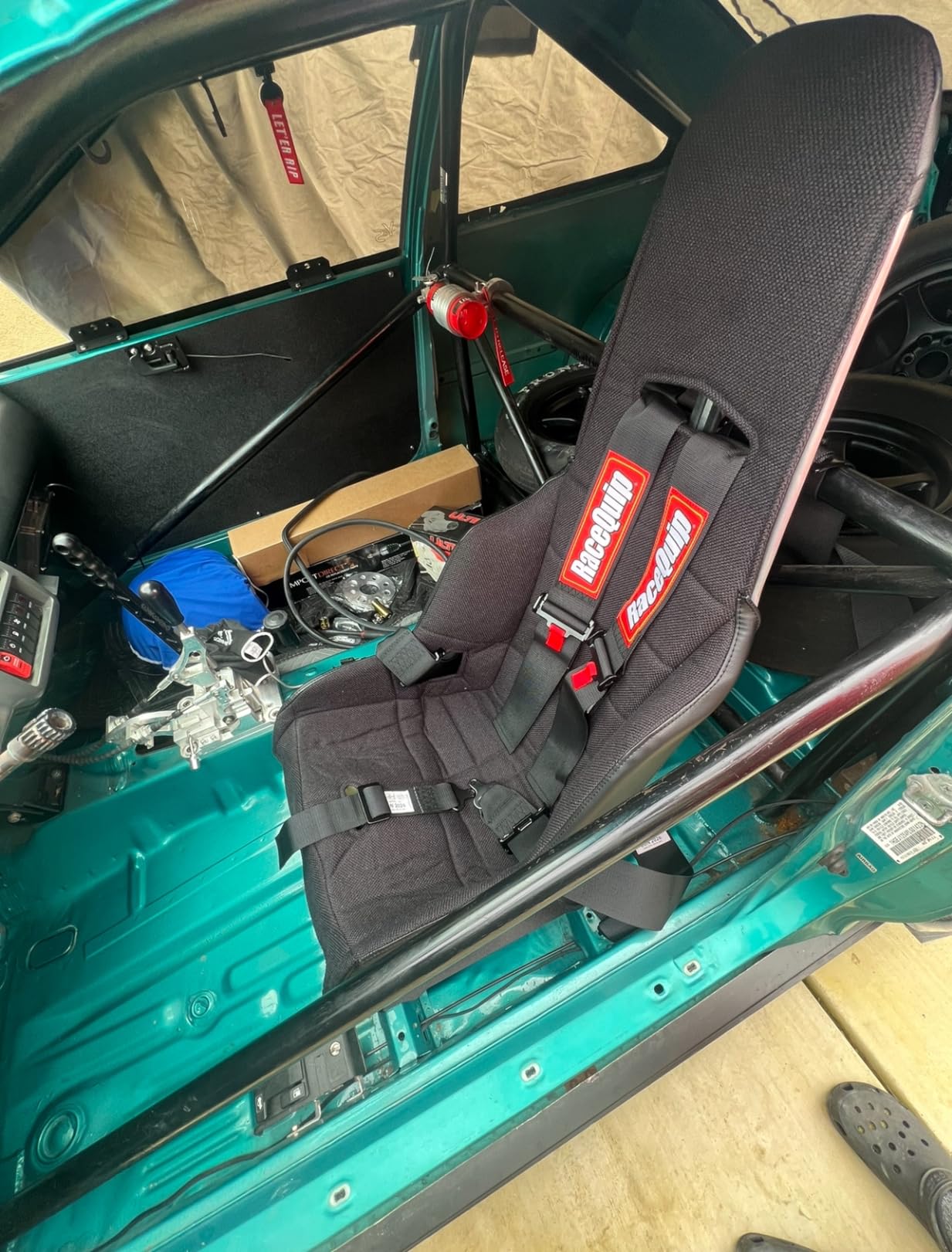 RaceQuip Auto Racing Harness Set Camlock 5 Point Pull-Down Lap SFI 16.1 Black 741001 customer photo 2
