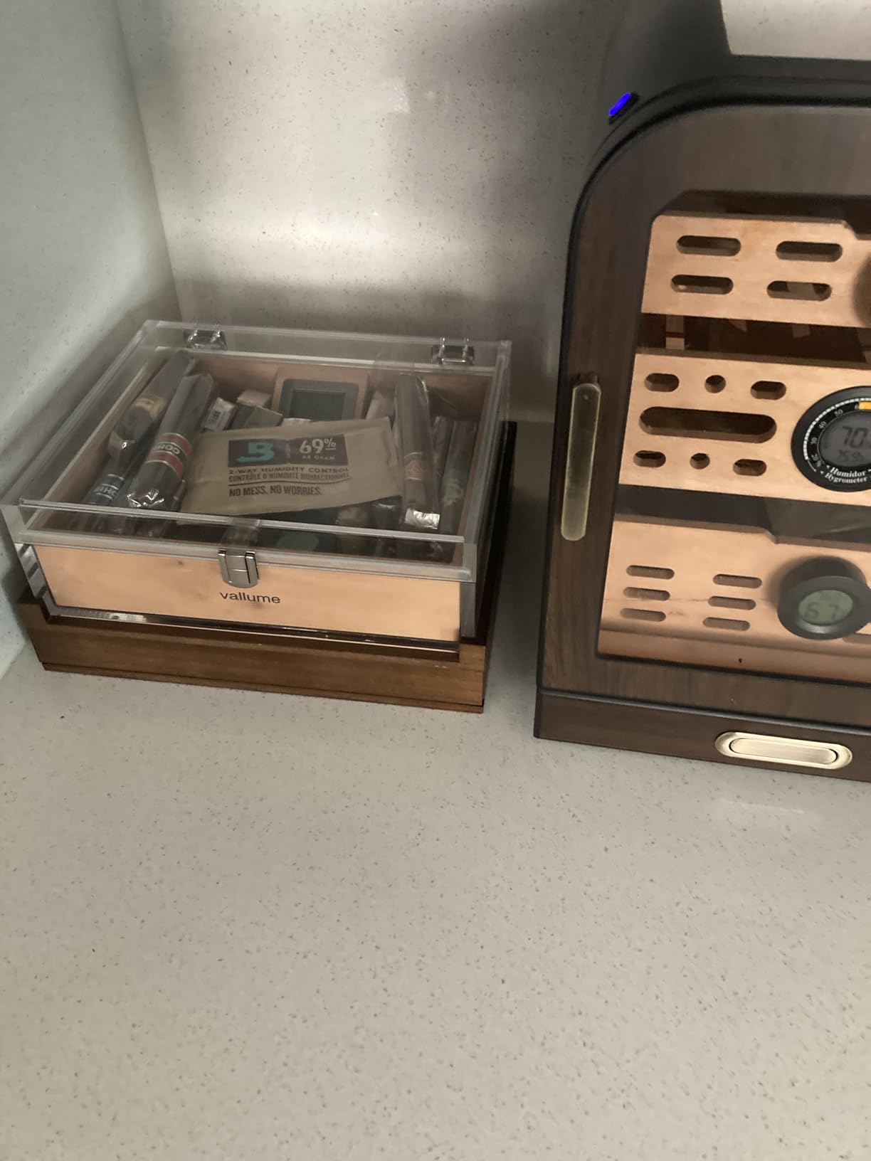 Boveda 72% Two-Way Humidity Control Packs For Wood Humidifier Boxes - 12 Pack customer photo 1