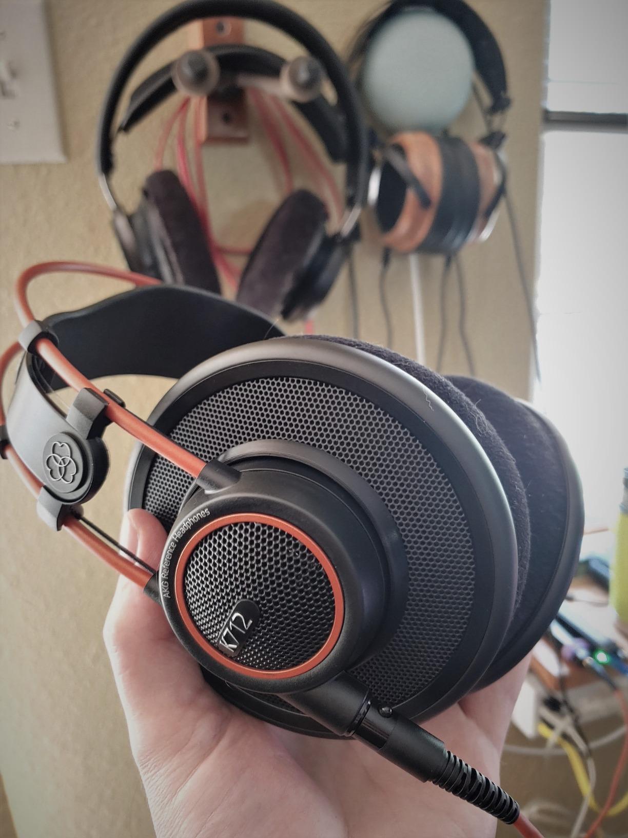 AKG Pro Audio K712 PRO Over-Ear Open-Back Reference Studio Headphones customer photo 1