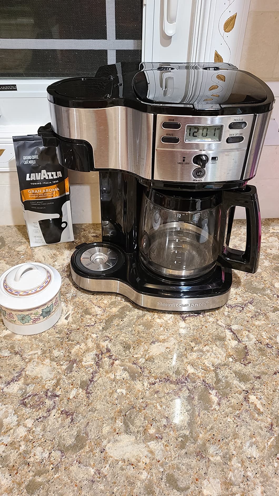 Hamilton Beach 2-Way Programmable Coffee Maker, 12 Cup Glass Carafe And Single Serve Coffee Maker, Black with Stainless Steel Accents, 49980RG customer photo 2