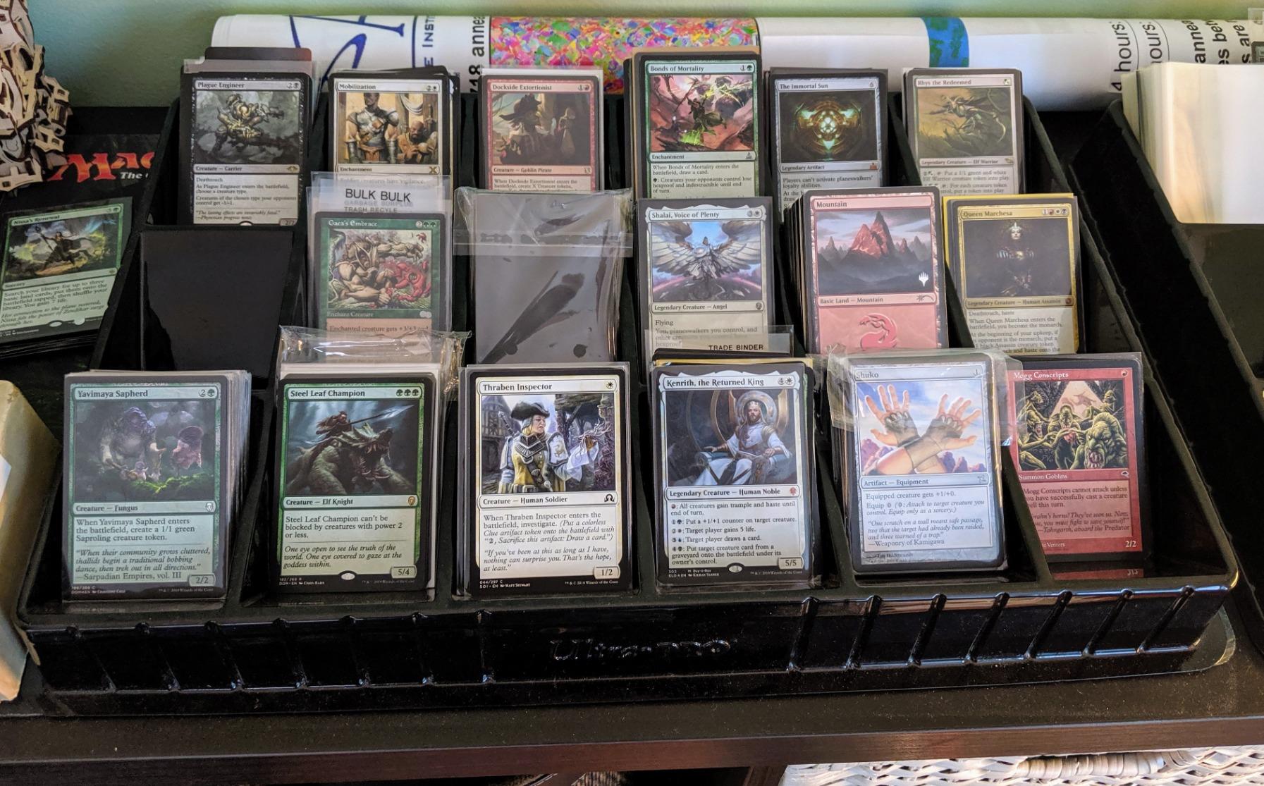 Ultra PRO Trading Card Sorting & Dealer Tray (18 Slot), Black customer photo 1