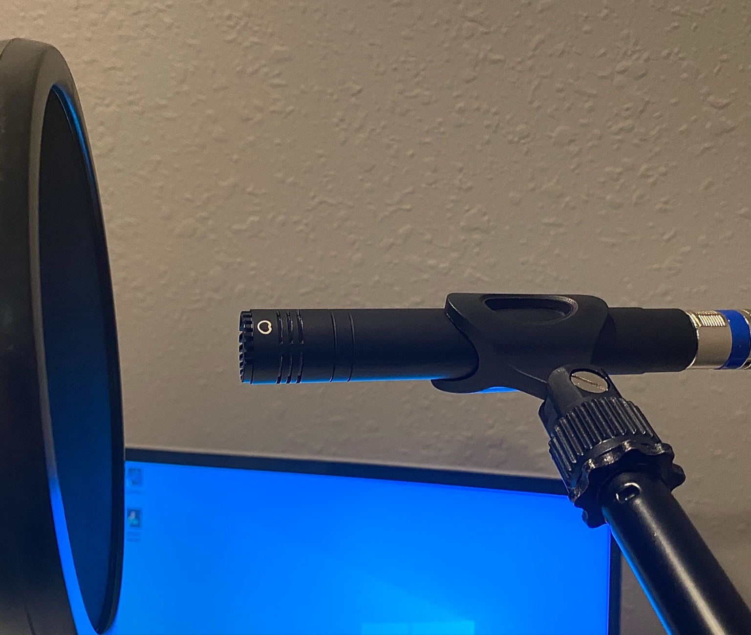 LyxPro SDPC-2 Stereo Pair of Pencil Condenser Stick Instrument Microphone Set, Interchangeable Omni, Cardioid & Super Cardioid Capsules customer photo 2