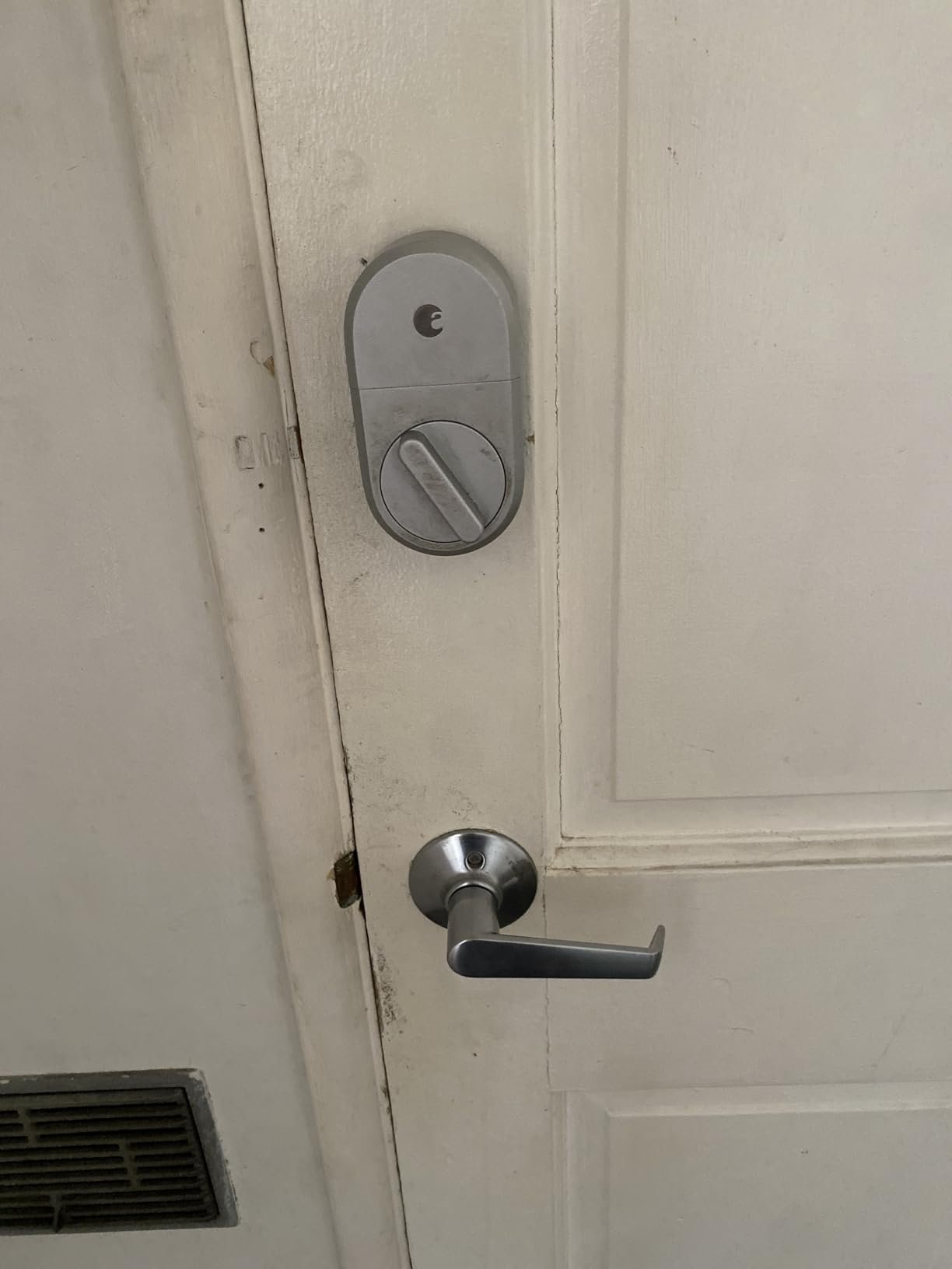 August Home Smart Lock, 3rd Generation - Silver customer photo 1