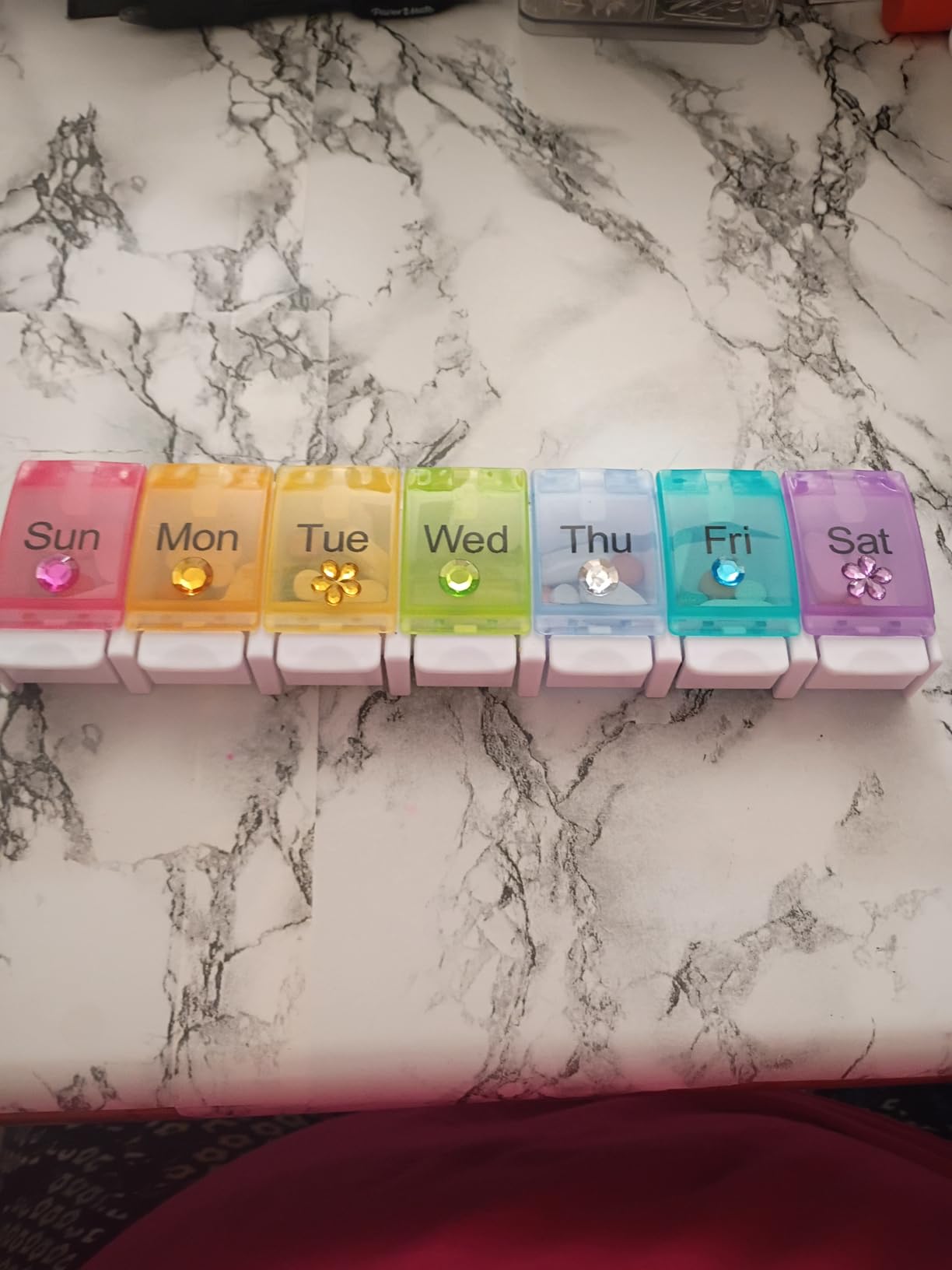 AUVON Weekly Pill Organizer Arthritis Friendly, BPA Free Travel 7 Day Pill Box Case with Spring Open Design and Large Compartment to Hold Vitamins, Cod Liver Oil, Supplements and Medication customer photo 1