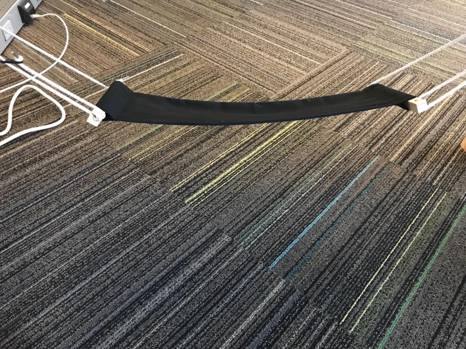Auoinge Foot Hammock Under Desk FootRest | Adjustable Office Foot Rest Under Desk | Portable Desk Foot Hammock with Headphone Holder customer photo 2