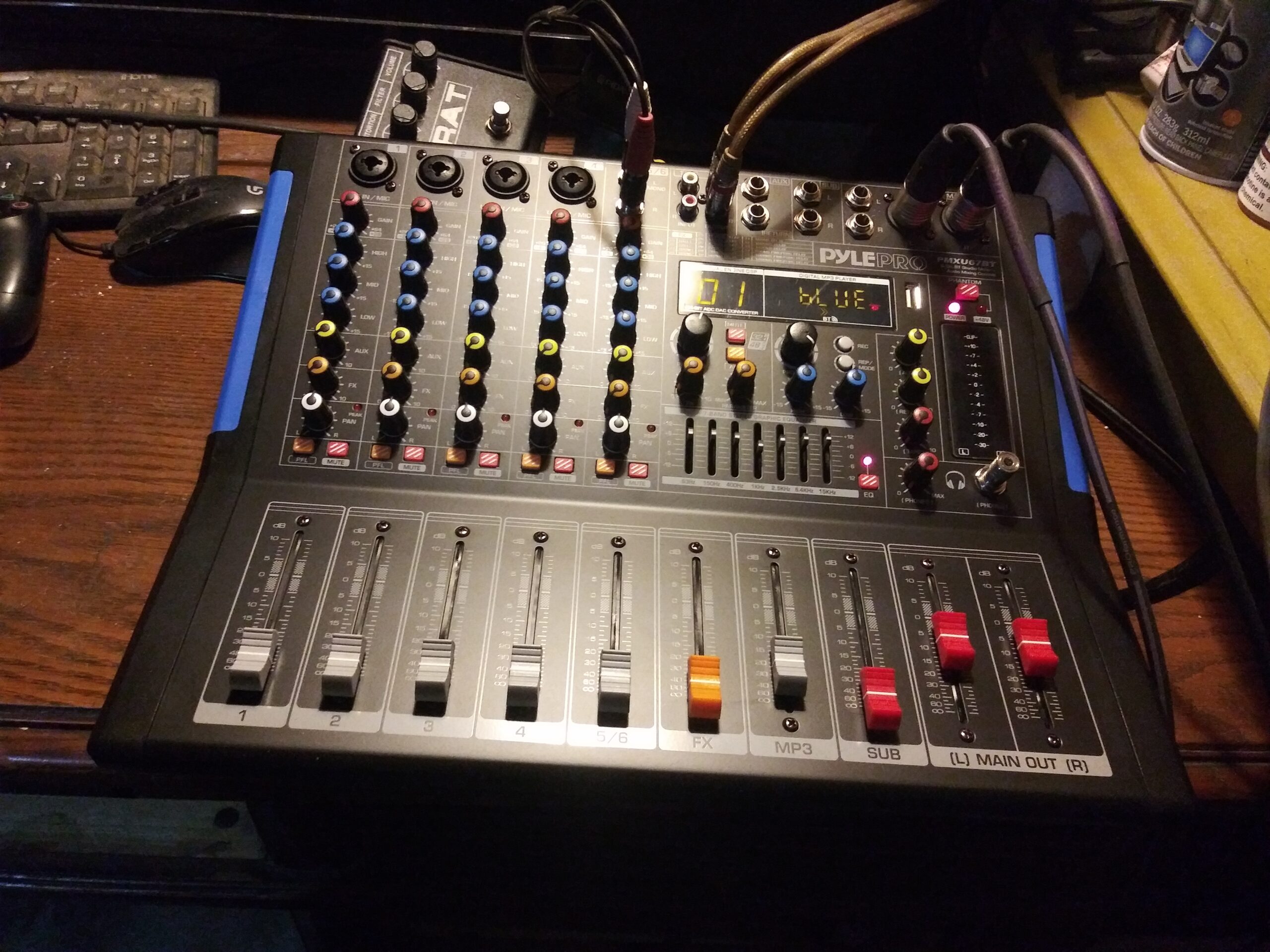 Pyle 4-Channel Bluetooth Studio Audio Mixer-DJ Sound Controller Interface with USB Drive for PC Recording Input, XLR Microphone Jack, 48V Power, Input/Output for Professional and Beginners - PMXU46BT customer photo 2