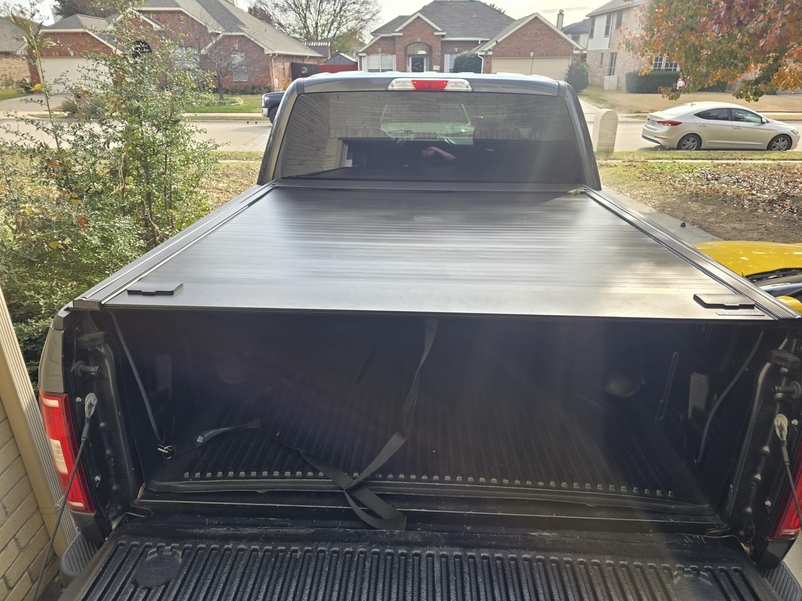 Syneticusa MB Retractable Tonneau Cover - 2004-2026 Ford F-150 5.5ft Short Bed (67