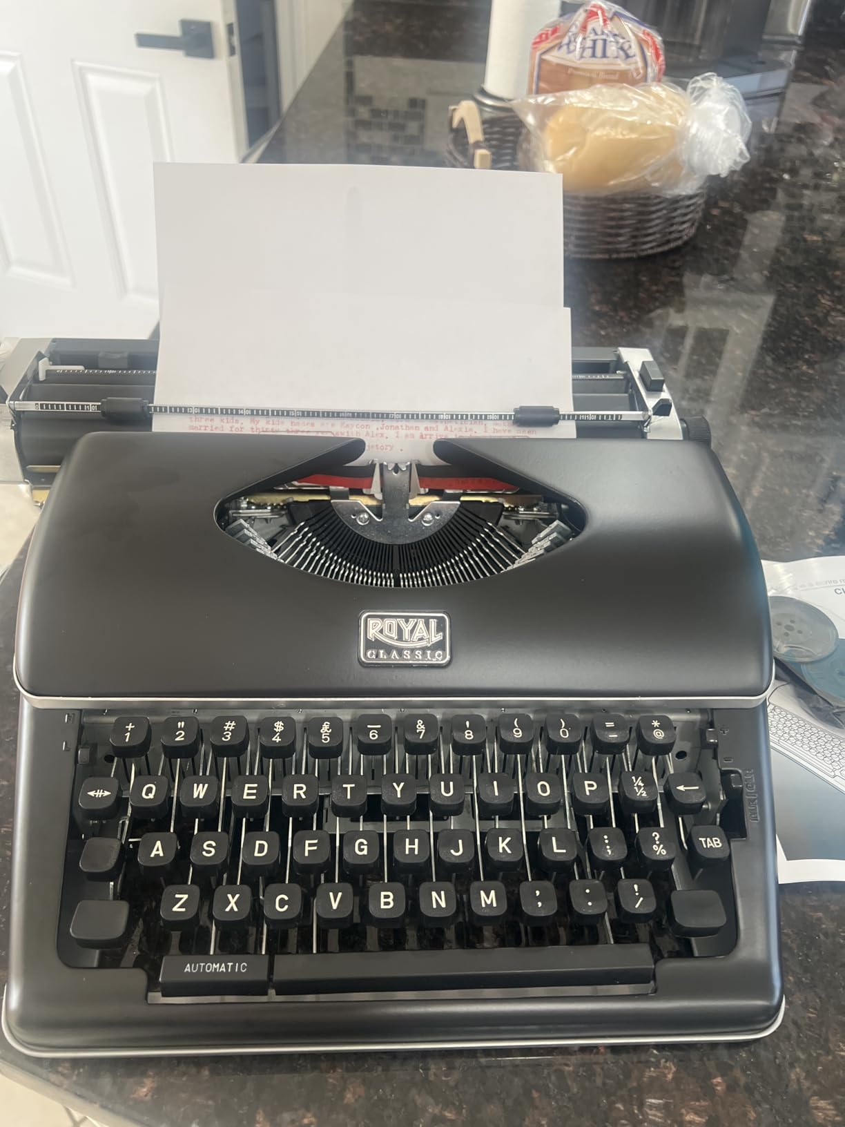 Royal Classic Retro Manual Typewriter (Black), Model Number: 79104P customer photo 1