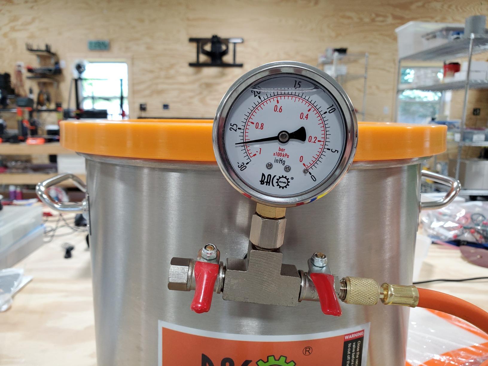 BVV Best Value Vacs 5 Gallon 4.5 CFM Tempered Glass Lid Vacuum Chamber with Pump, Degassing Chamber Kit for Stabilizing Wood, Degassing Silicones and Epoxies customer photo 2