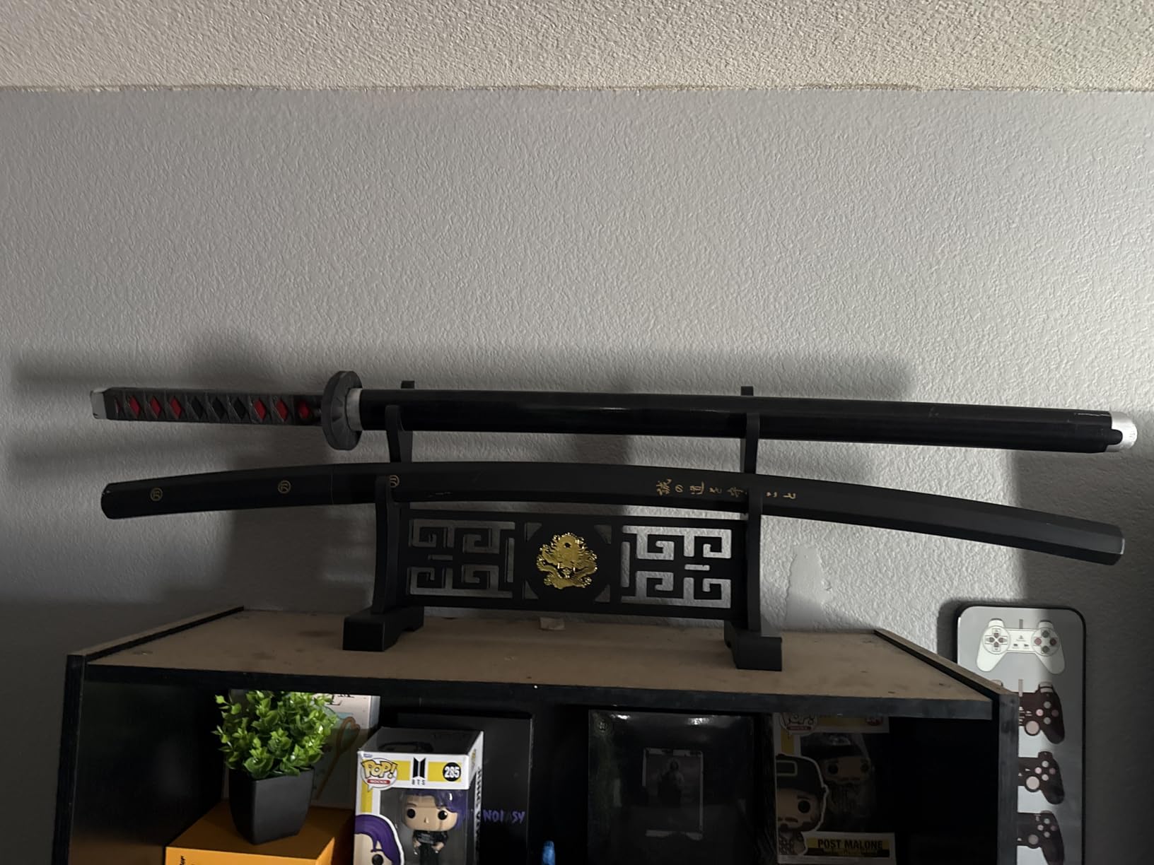 Padded Sword Stand Display Velvet Protect Sword Rack Katana Genji Japanese Samurai Blade Gladius Templar Medieval Sword Stand Holder - Dragon customer photo 2