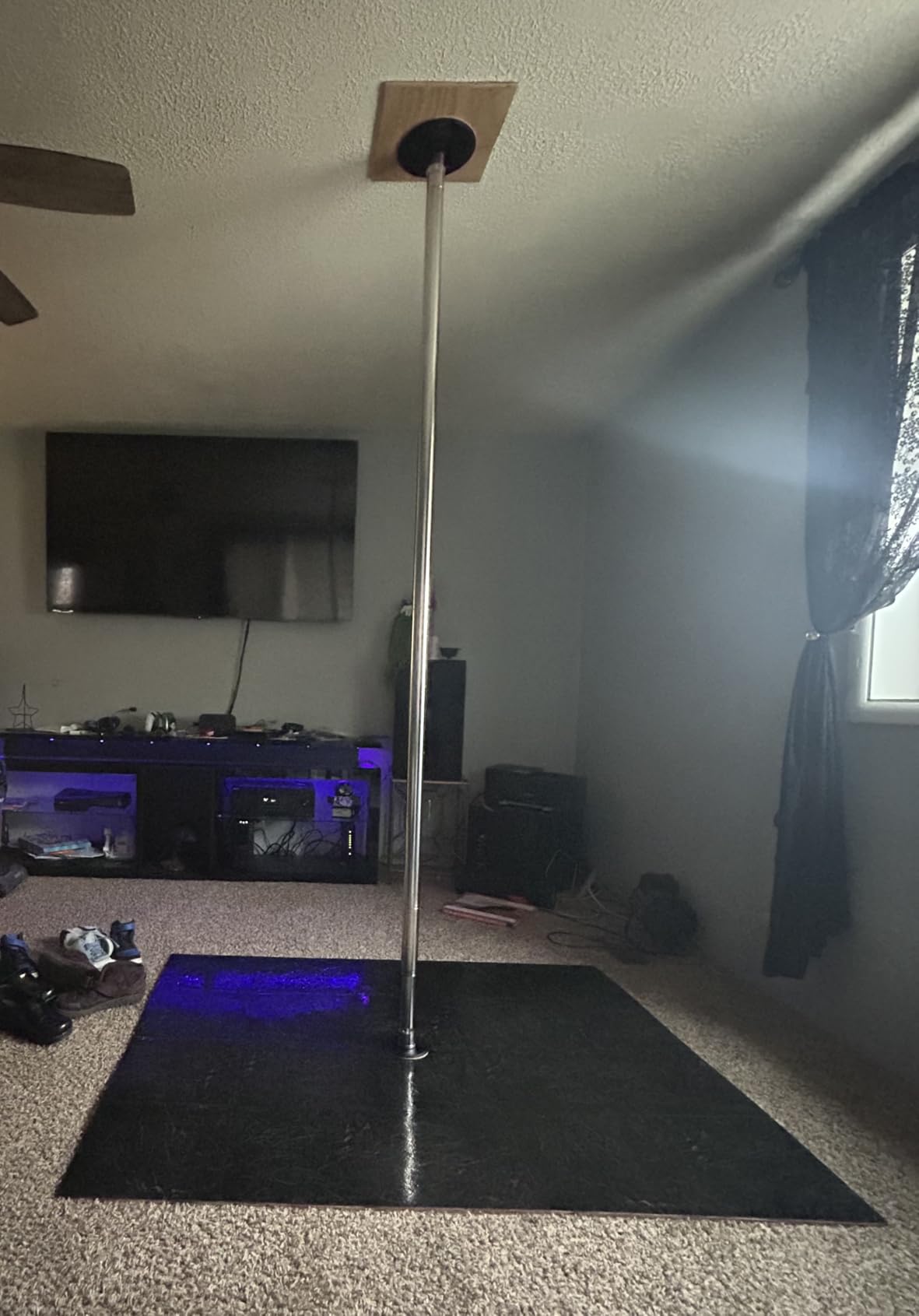 LUPIT POLE Classic G2 Standard Lock - Portable Dance Pole for Home - Spinning and Static Mode - Professional Pole Dancing Pole for Apartment, Club, Party, Pub - Easy Installation - No Drilling customer photo 2