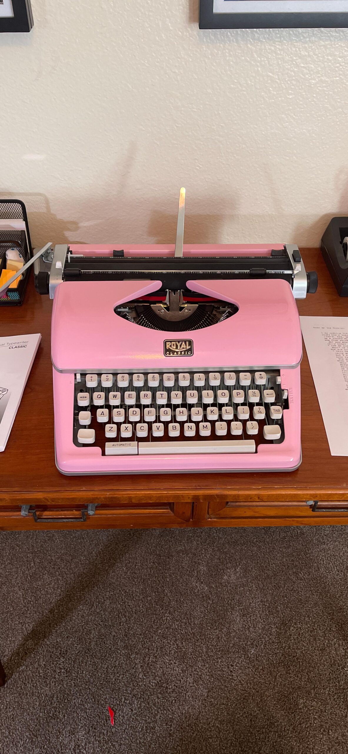 Royal 79106B Classic Manual Typewriter (Blue) customer photo 1