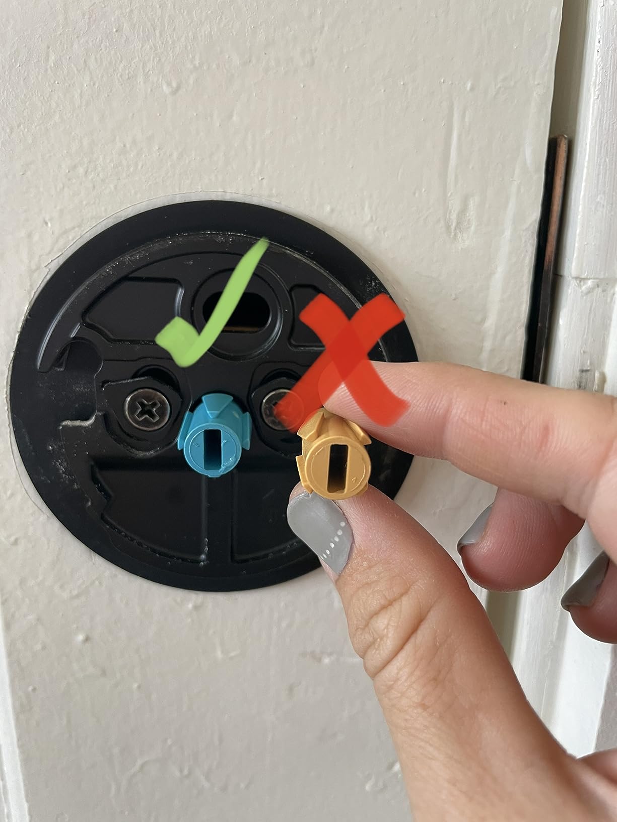 August Home Wi-Fi Connected Smart Keyless Entry Door Lock, Electronic Door Lock Fits Your Existing Deadbolt customer photo 2