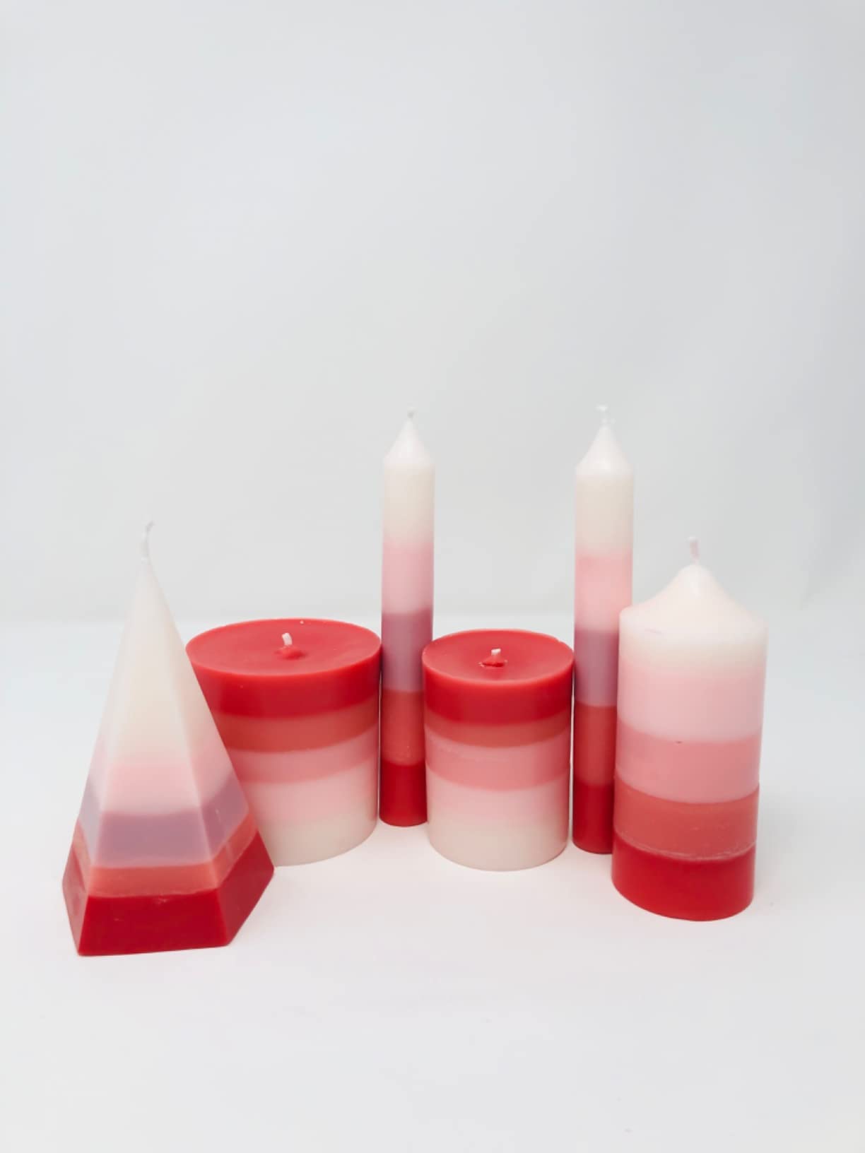 MILIVIXAY Cylinder Candle Mold Set-4PCS Pillar Candle Molds - Plastic Candle Molds for Candle Making-Candle Making Molds-120 Ft. of Wick 2 Wick Clips and 2 Wick Holders Included as a Gift. customer photo 1