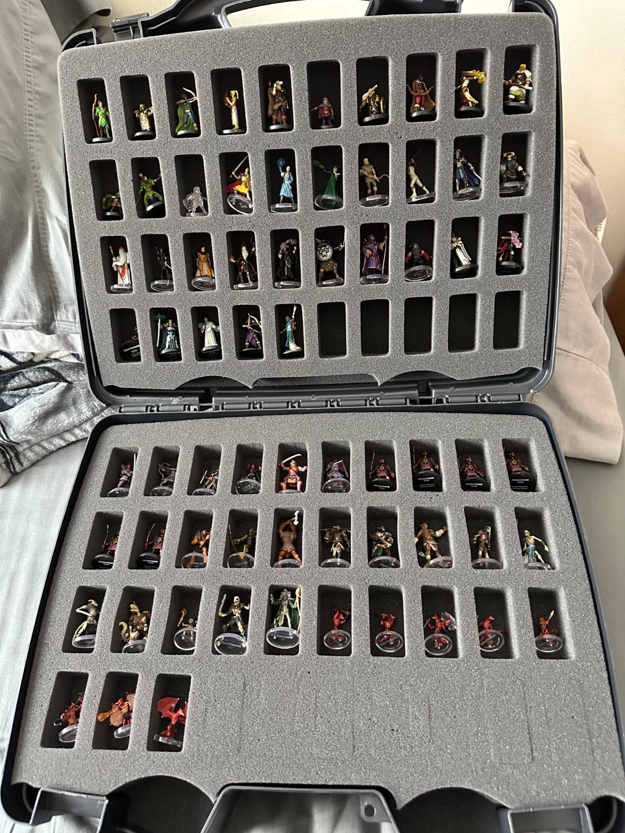 Hard Shell Miniature Carrying Case - 80 Slot Figurine Miniature Storage Case with Customizable Foam Layer for Large Miniatures Compatible with Warhammer 40k, DnD & More! customer photo 2