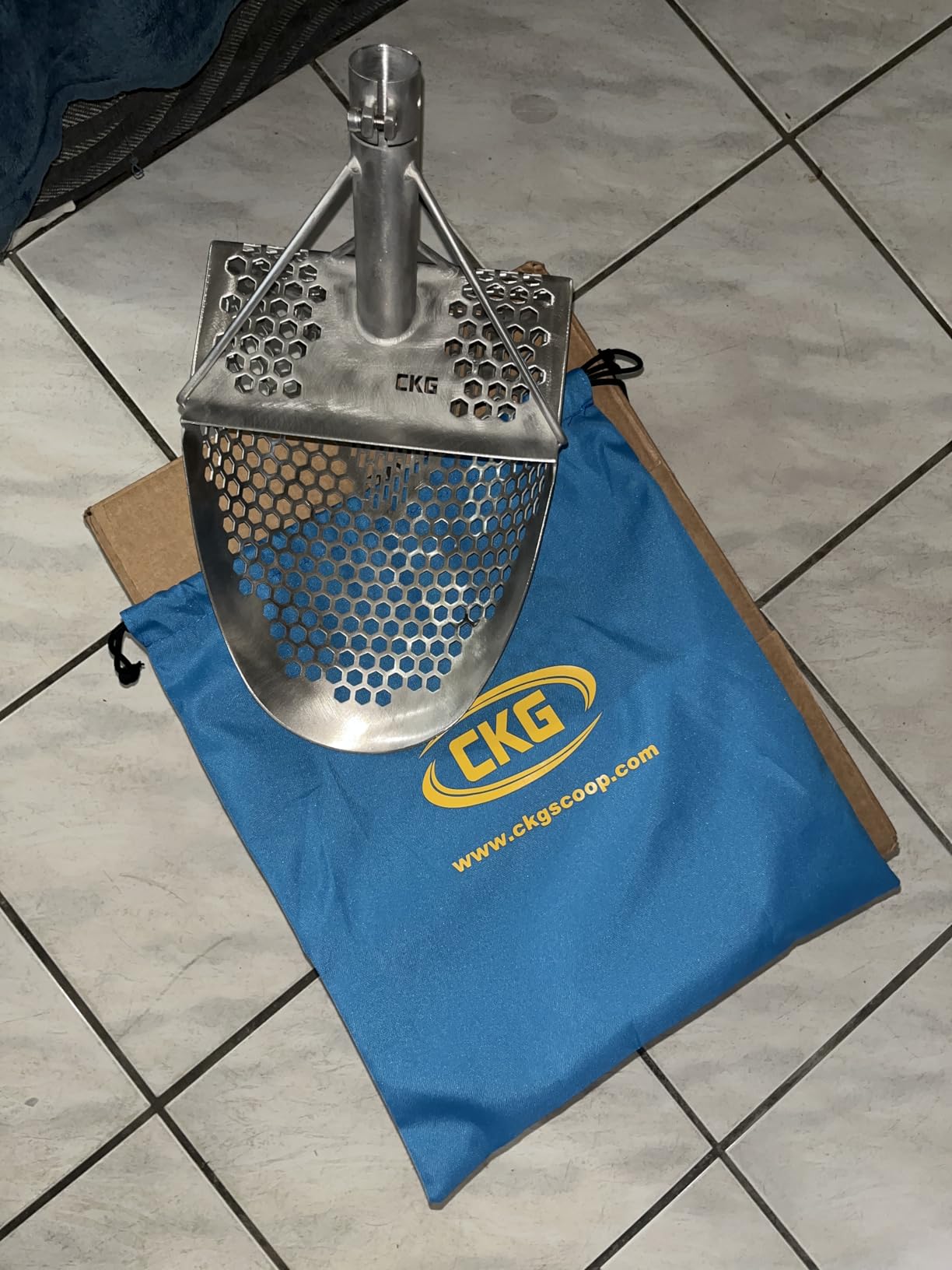 CKG Sand Scoop for Metal Detecting Heavy Duty Sand Sifter Scoop Stainless Steel 304, Metal Detector Scoop Shovel for Treasure Hunting Beach & Metal Detector Accessories, Pro customer photo 2