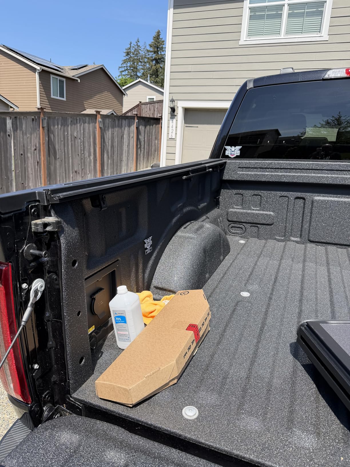 RealTruck BAK BAKFlip MX4 Hard Folding Truck Bed Tonneau Cover - 2021-2026 Ford F-150 5'7