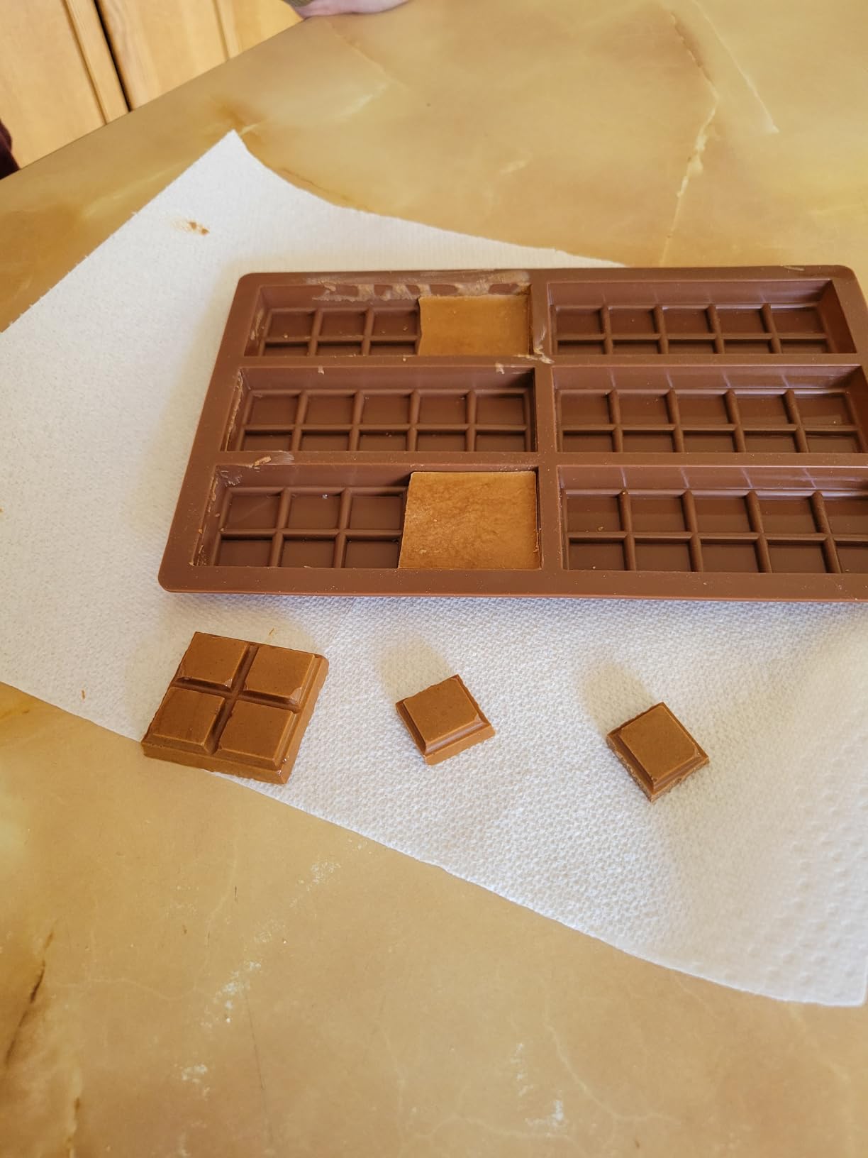 Chocolate Bar Mold - Non-Stick Silicone Chocolate Molds, Food Grade Dubai Deep Chocolate Bar Mold for Milk Pistachio - Set of 2 customer photo 2