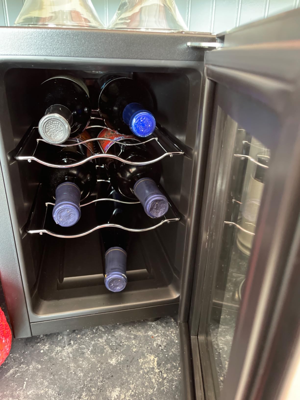 Wine Enthusiast 6-Bottle Countertop Wine Cooler - Compact Mini Fridge with Adjustable Digital Temperature Control customer photo 2