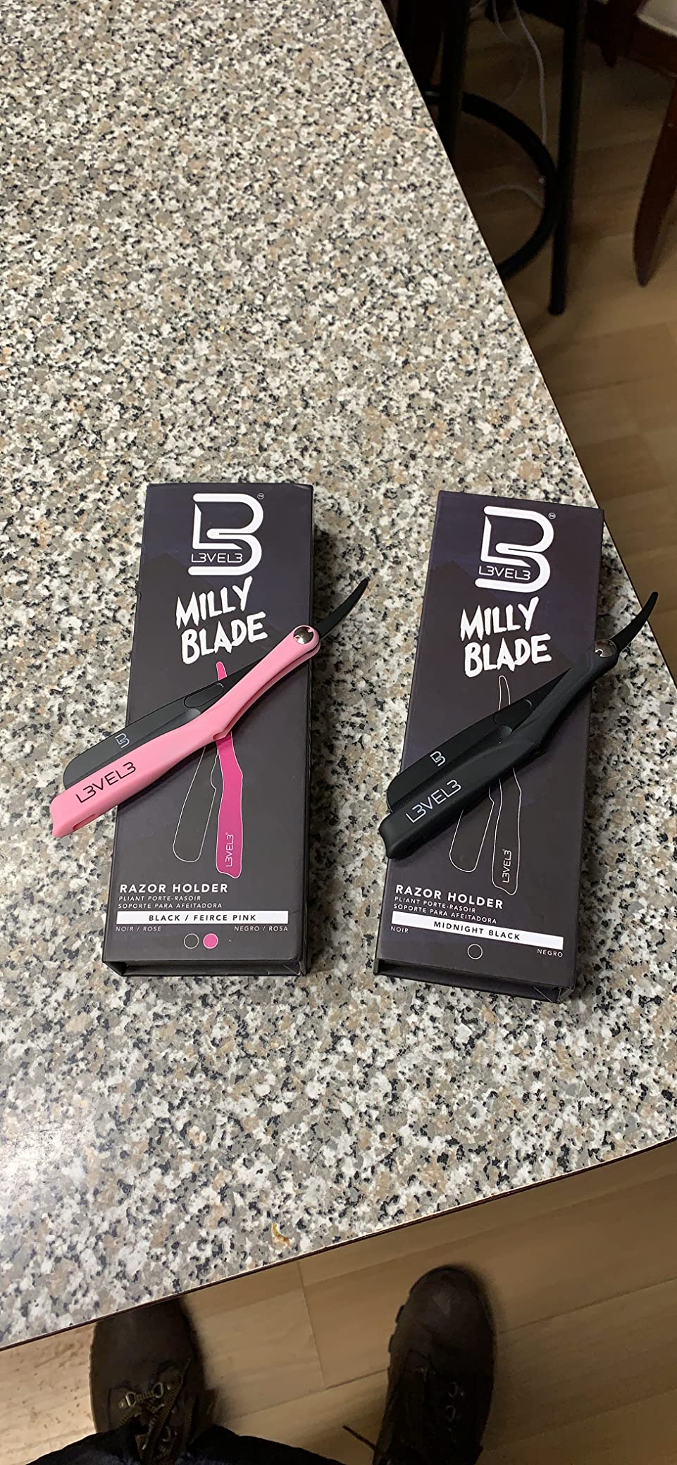 L3 Milly Razor - Fast and Easy to Assemble - Excellent Grip and Control - Straight Razor Holder- Level Three Razor Holder Black customer photo 1