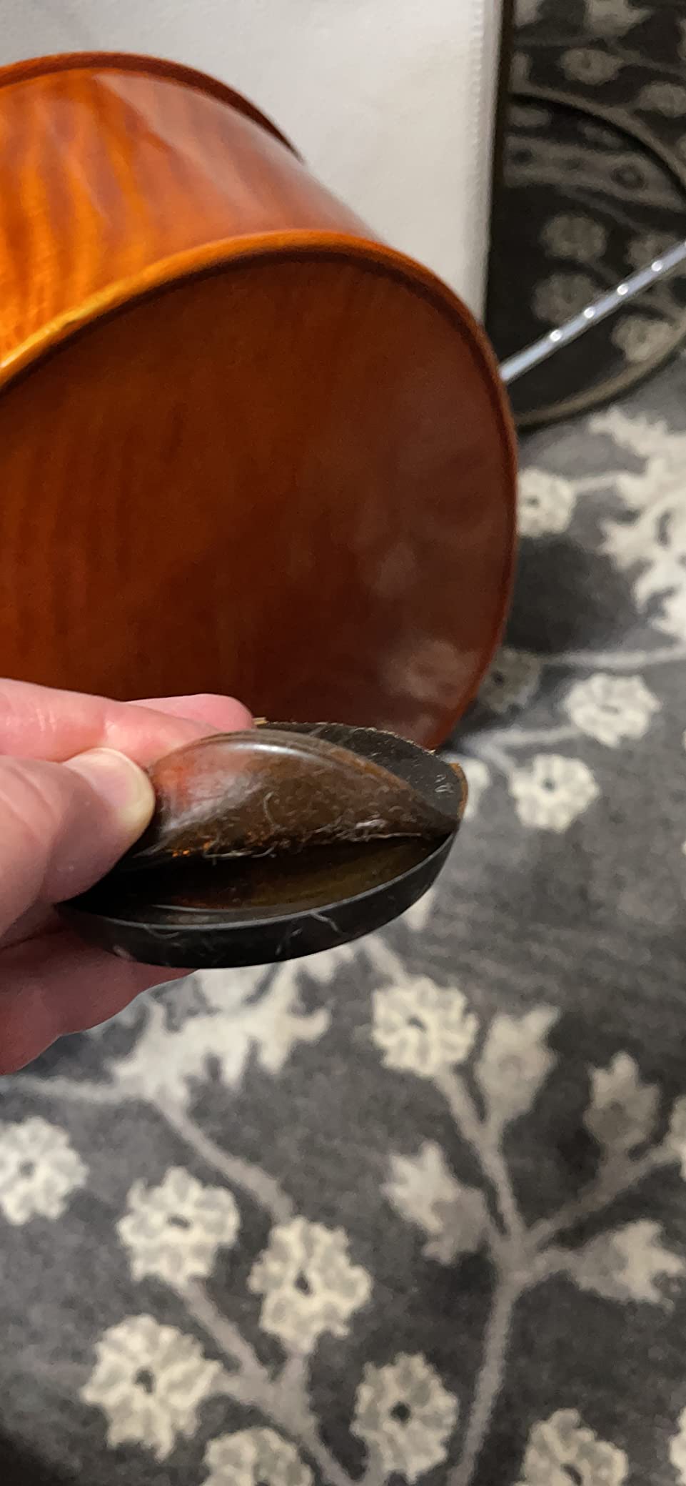 Black Pearl 3437 Cello and Bass Hybrid Endpin Holder - Grips Prevent Slippage - Unique Multi-Micro Holes - Easy Adjustment - Lightweight, Compact - Perfect for Cellists and Bassists USA Made customer photo 1