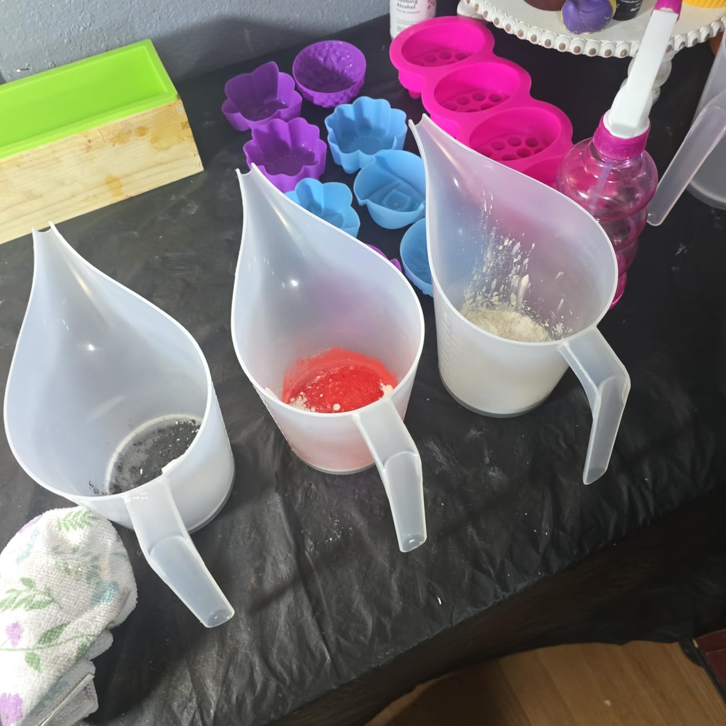 4 Pack Plastic Funnel Pitcher, Measuring Cup with Long Spout, Large Capacity Easy Pour Cup customer photo 2