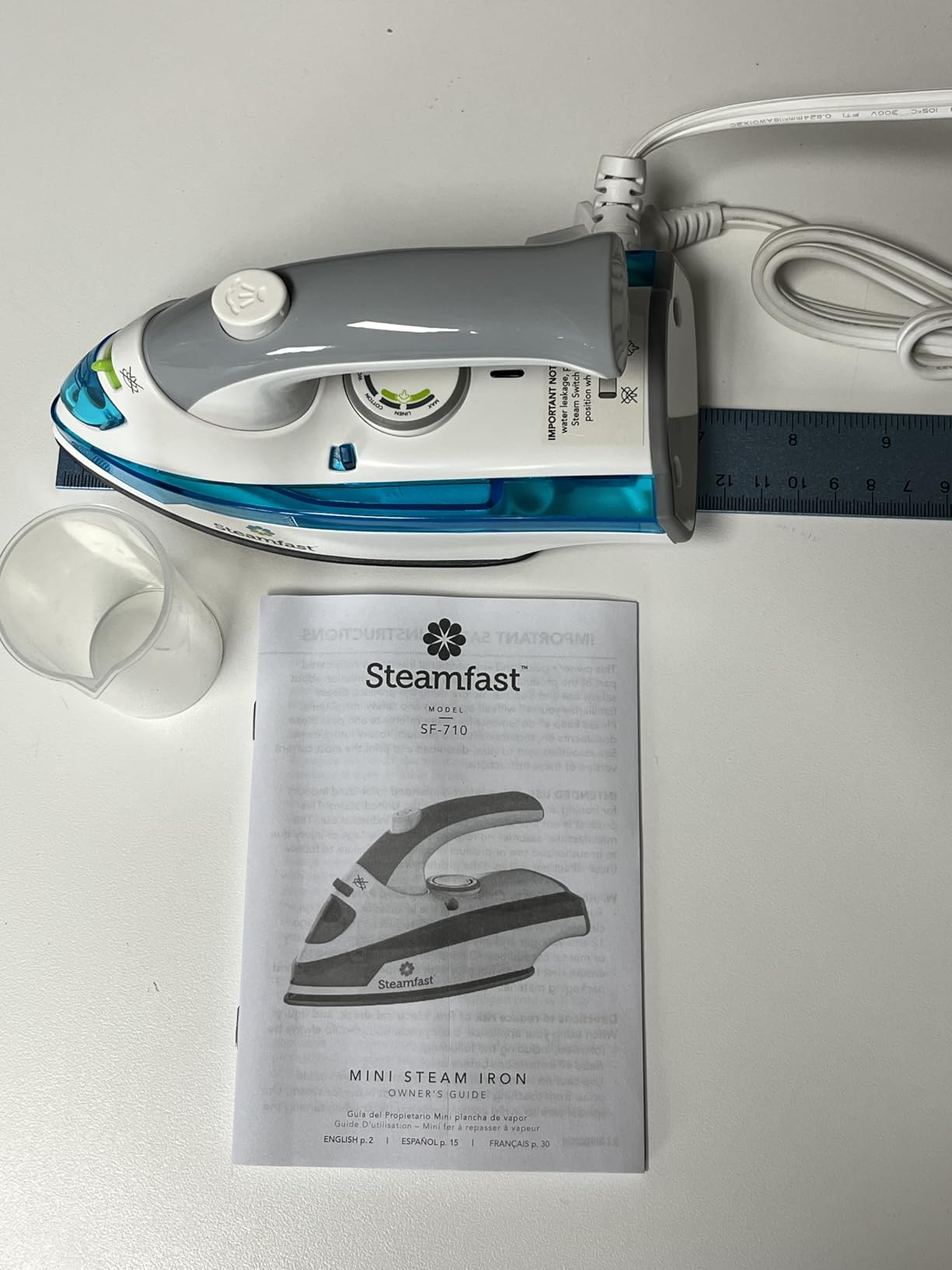 Steamfast SF-710 Mini Steam Iron, Non-Stick Sole Plate, Foldable Handle, 45 Second Heat Up Time, Cord Storage, Portable, 6-Foot Power Cord, Chemical-Free Steam Power, White customer photo 2