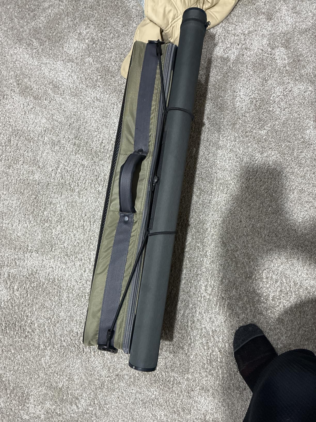 Allen Company Cottonwood Fly Fishing Rod & Gear Bag Case, Hold up to 4 Fishing Rods, Heavy-Duty Honeycomb Frame customer photo 2