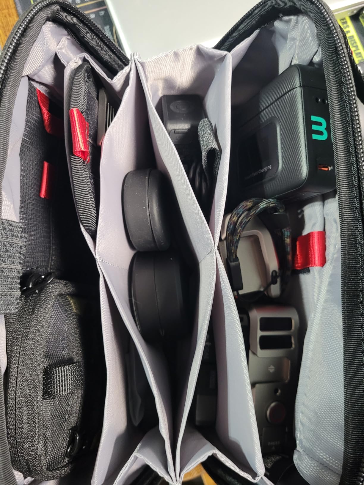 tomtoc Electronics Organizer Travel Case, Water Resistant Travel Bag Cable Organizer for Essentials, Tech Pouch Accessories Carry Storage for Cord, Phone, Cables, Airpods, USB Flash Drive, Daily Items customer photo 1