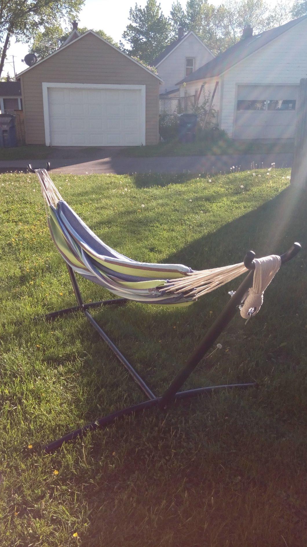 Best Choice Products Double Hammock with Steel Stand, Indoor Outdoor Brazilian-Style Cotton Bed w/Carrying Bag, 2-Person Capacity - Onyx customer photo 2