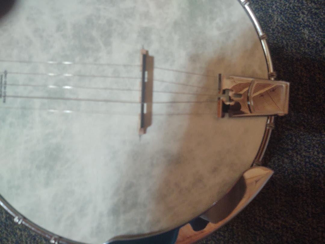 Mulucky Full Size 5 String Banjo with 24 Brackets, Open Back, Maple Banjos with Remo Head, Geared 5th Tuner, Gift Package with Beginner Kit - MB1101 customer photo 2