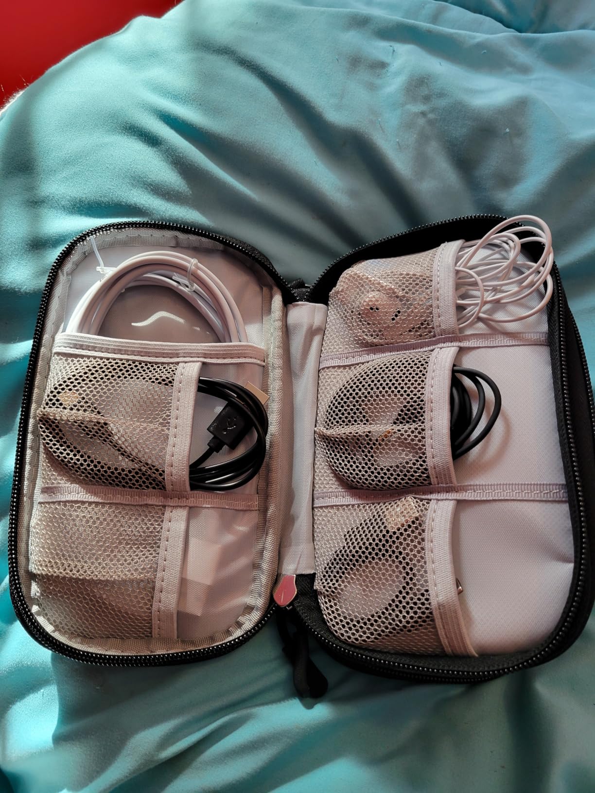 FYY Electronic Organizer, Travel Cable Organizer Bag Pouch Electronic Accessories Carry Case Portable Waterproof Double Layers Storage Bag for Cable, Cord, Charger, Phone, Earphone, Medium, Black customer photo 2
