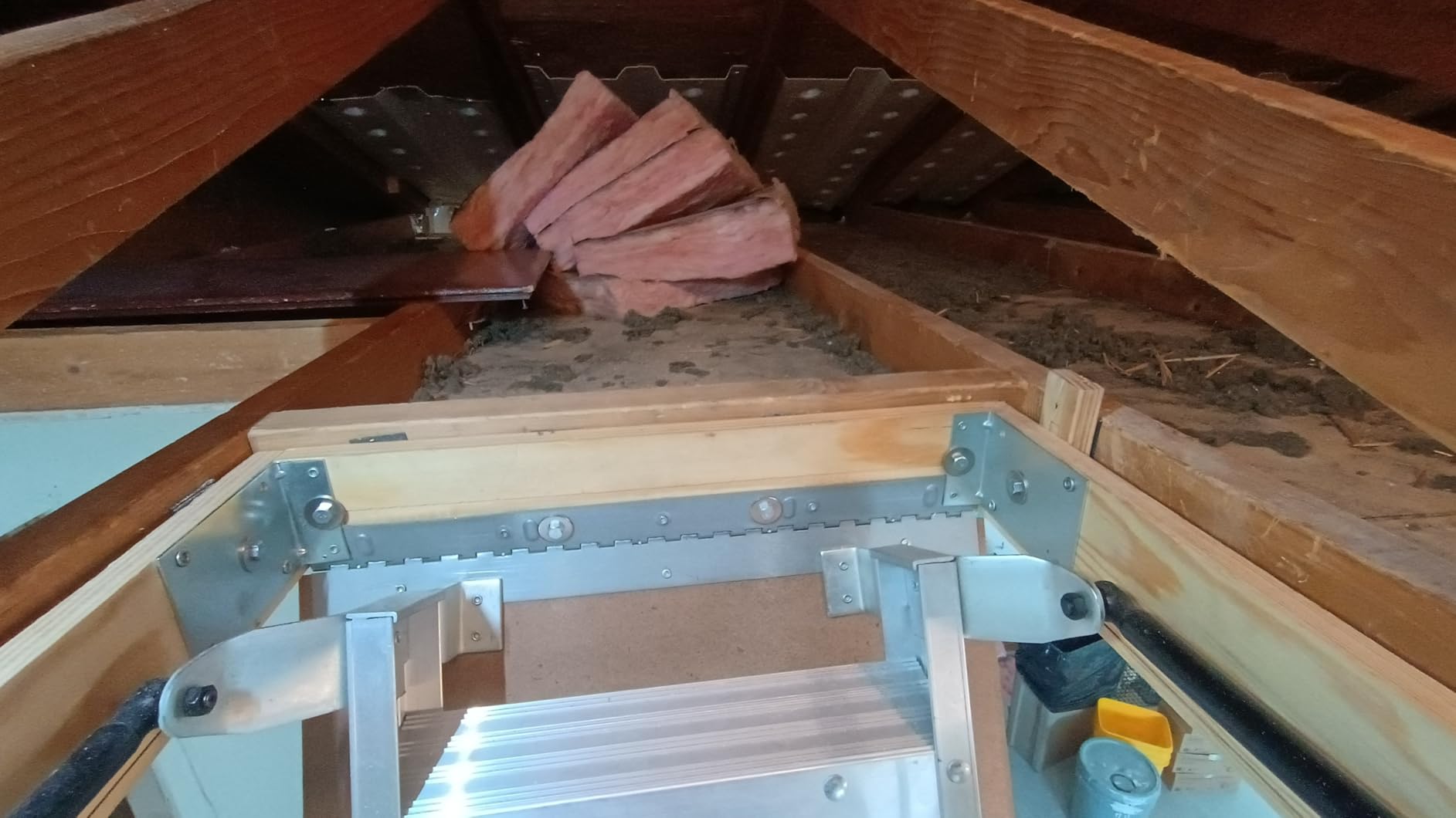 LITE 10-foot Aluminium Attic Ladder 54