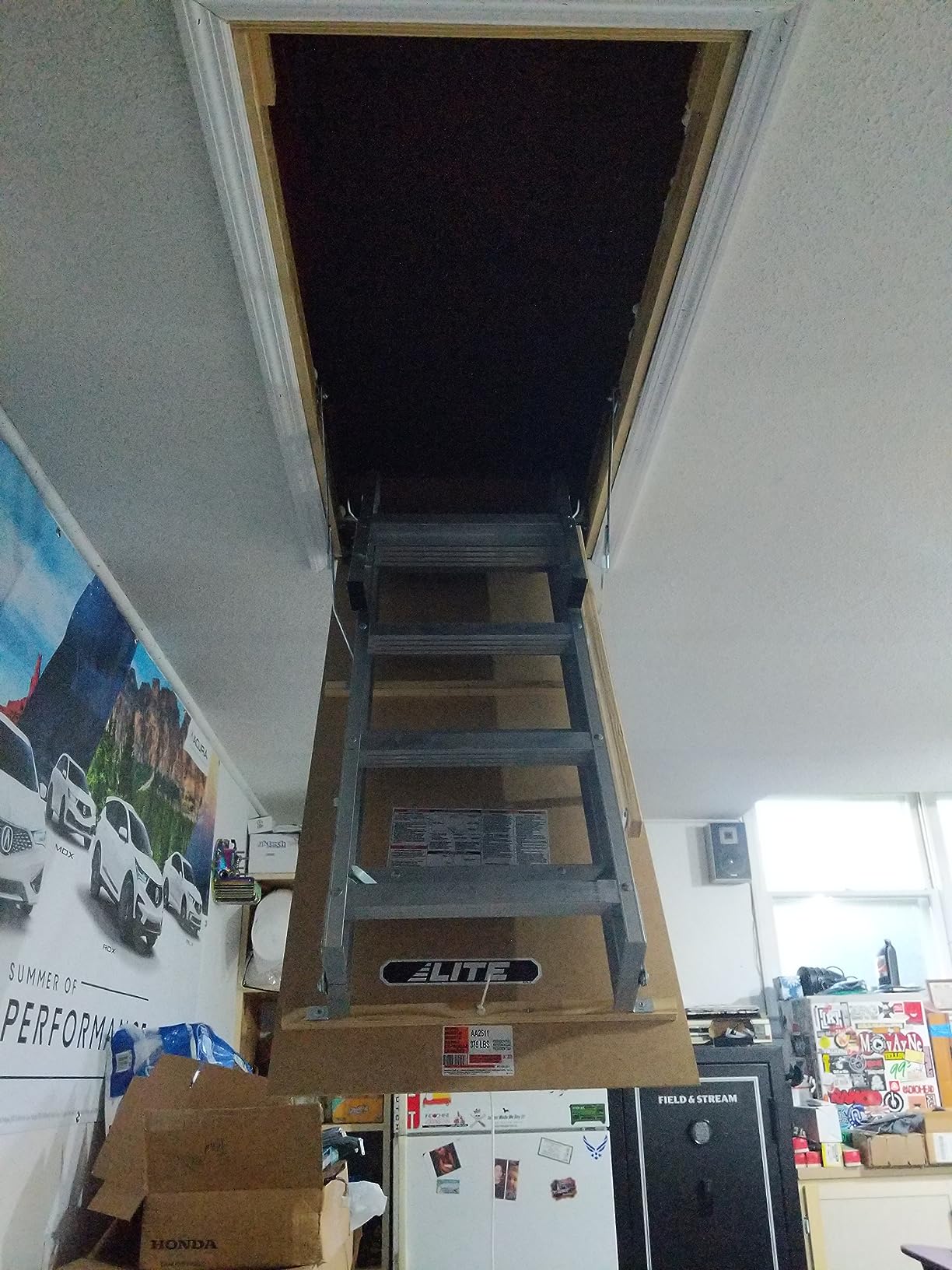 LITE 10-Foot Aluminium Attic Ladder 54