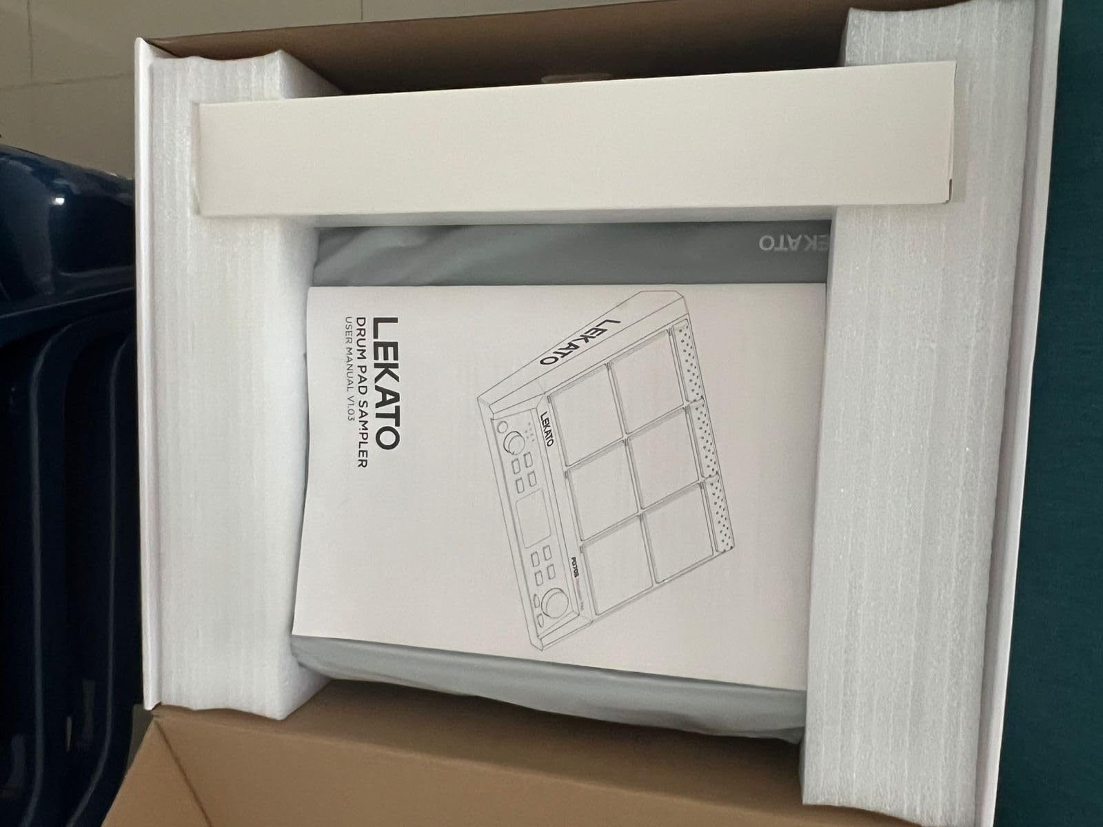 LEKATO Percussion Sample Pad, Electric Drum Pad with 9 Velocity-Sensitive Drum Pads, Electronic Drum Set Pad Multipad with MIDI out, USB MIDI, AUX, Looper, Trigger inputs, 592+ Sounds (PD705) customer photo 1