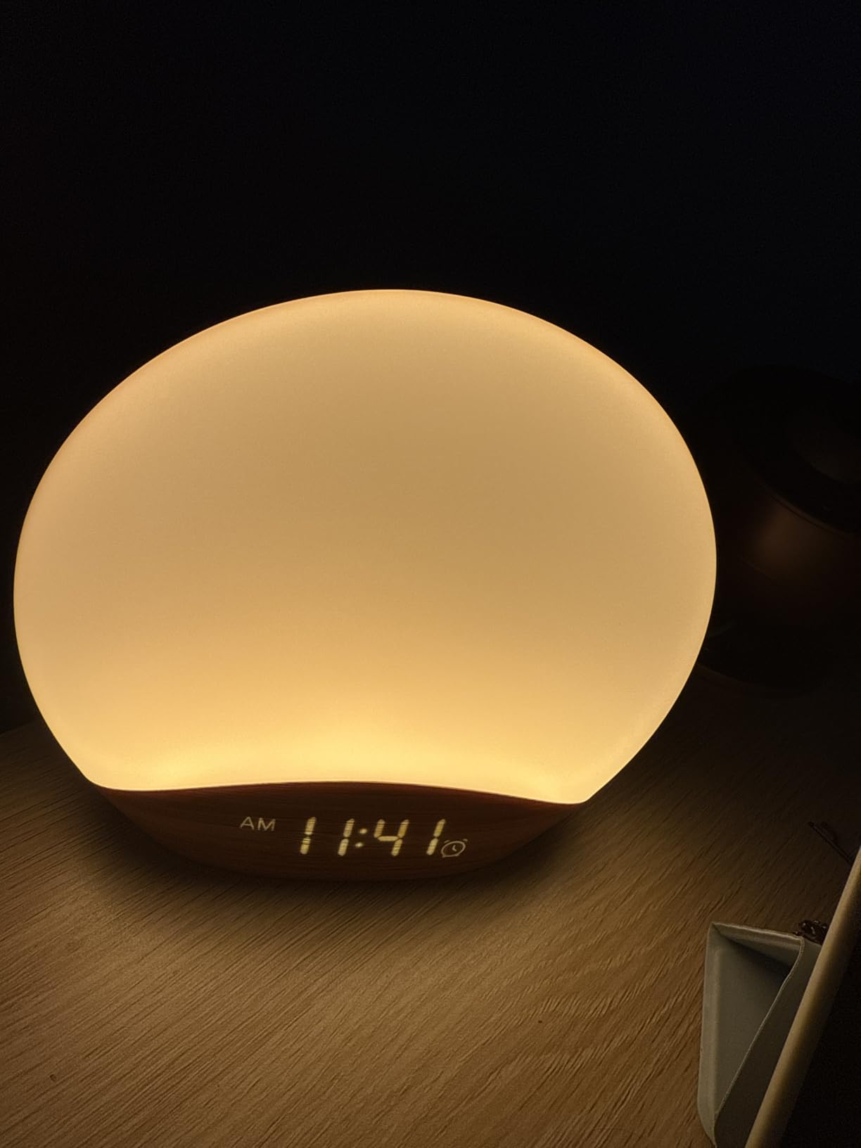 REACHER Sound Machine Sunrise Alarm Clock with Night Light, 26 Nature Inspired Sleep Sounds, 0-100% Dimmable Clock, Sunrise Lamp, Wake Up Light, Brown/Pink/White Noise Machine for Babys, Adults, Kids customer photo 1