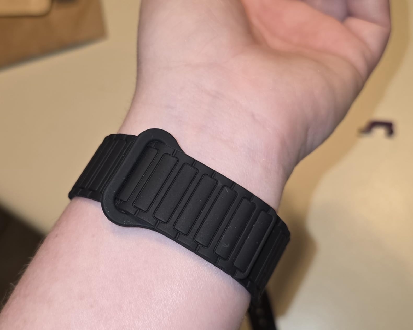 Pavlok Shock Clock 3 | Smart Alarm for Heavy Sleepers & Habit Breakers | Vibration, Beep & Safe Zap Wake Up | App-Controlled | Waterproof & Sweatproof | Silent Alarm for Couples | 1-Year Warranty customer photo 2