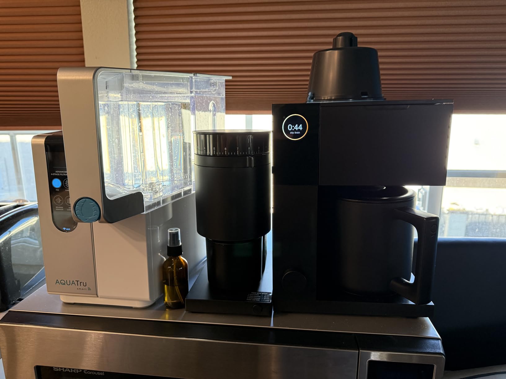 Fellow Opus Conical Burr Coffee Grinder - Electric Espresso Grinder for Home Use, 41 Adjustable Settings, 40mm Stainless Steel Burrs, Matte Black customer photo 2