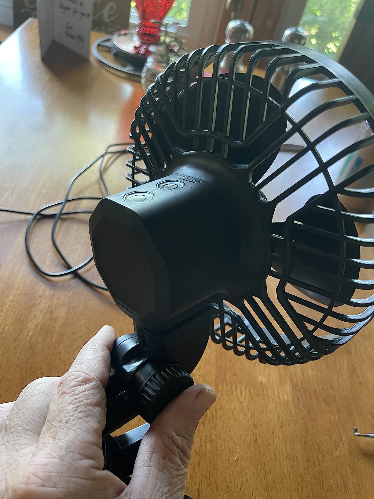 VIVOSUN AeroWave E6 Gen2, Grow Tent Clip Fan 6'', EC Motor, Smart Control, Powerful Oscillating Fan, Local Timer, Weatherproof IP54, for Hydroponics Circulation Cooling, Black customer photo 2
