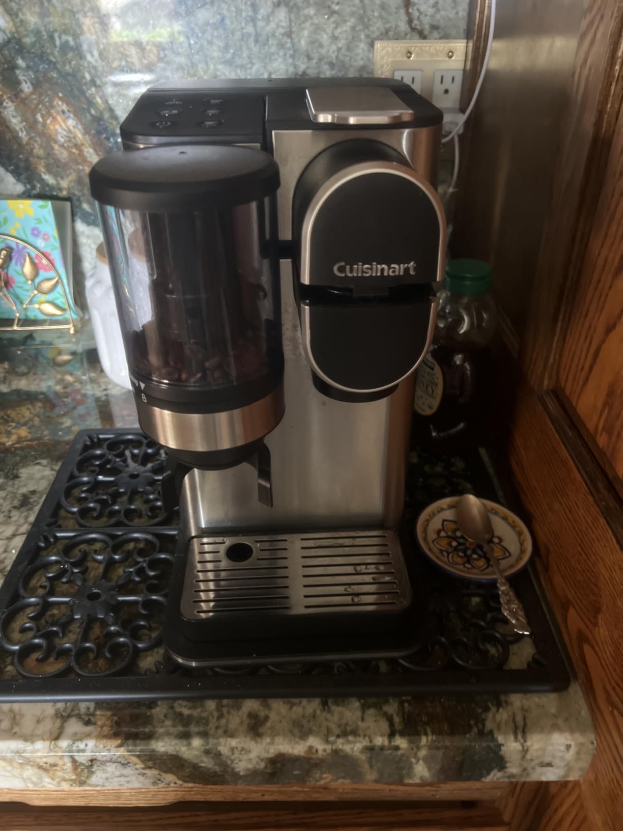 Cuisinart Single-Serve Coffee Maker + Coffee Grinder with 8, 10, and 12 oz. Serving Size, Compatible with Single-Cup Pods, 48-Ounce Removable Reservoir, Stainless Steel, DGB-2SS customer photo 1