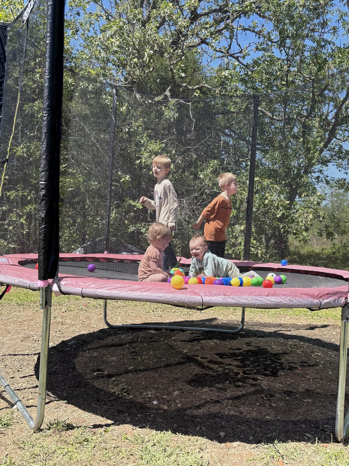 AOTOB 8FT 10FT 12FT 14 FT 15FT Trampoline with Safety Enclosure Net, Outdoor Trampoline with Basketball Hoop, Heavy Duty Jumping Mat and Spring Cover Padding for Kids and Adults, Storage Bag and Ladder customer photo 1